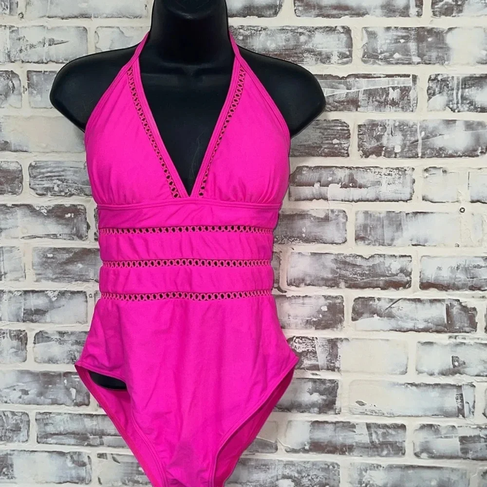 Hot pink 1 piece swimsuit youth large 12/14